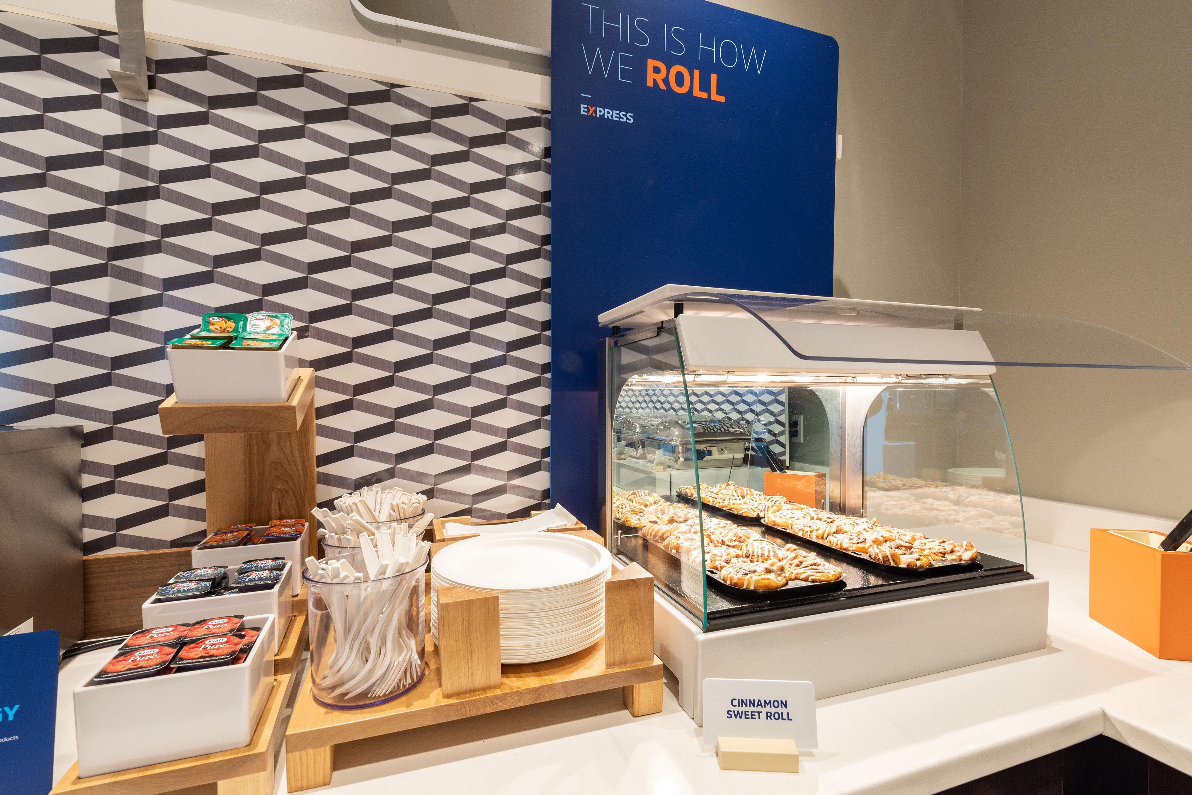Holiday Inn Express Richfield By Ihg Bagian luar foto